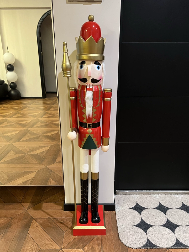 Cafe Decorative Ornament 120cm - đánh giá và giá Nutcracker Figurine
